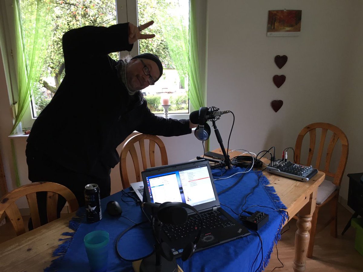 BackhausCast's tweet image. Wir sind soweit ... 18:00 Uhr geht das los in der @podwg 

Wir freuen uns auf den @umwomukum aka @SpielbrettErde 

#Audiocast #Live