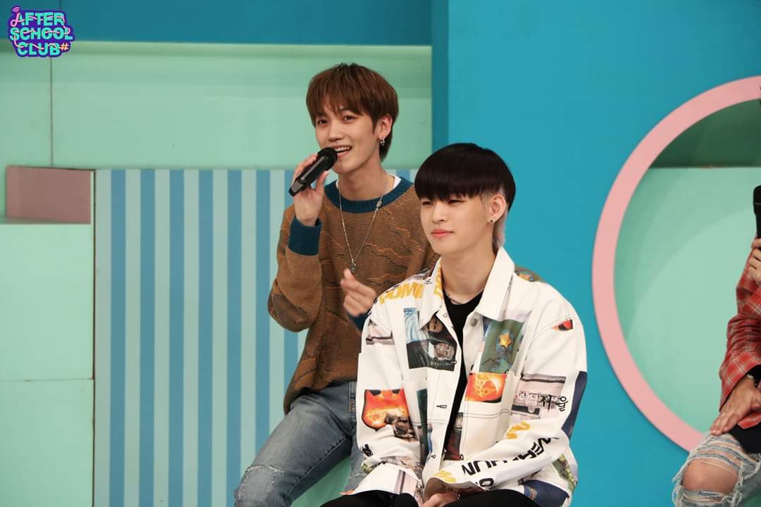 timetoJ_US's tweet photo. 191008 After School Club 페이스북 업데이트
#온앤오프 #ONF #제이어스 #J_US #이승준 https://t.co/KoV467KRUl