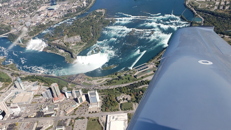 COPA_Pilot's tweet photo. Today's #WTW comes from COPA Member Gerald Gilbert on the COPA Forums! Beautiful pictures of his flight to Niagara Falls. Thank you for sharing, Gerald! #COPAPilot #CirrusLife #AvGeek #NiagaraFalls 

Get registered with COPA and visit the forums!
https://t.co/6gLT5XPKEp https://t.co/OlDklYi3KQ