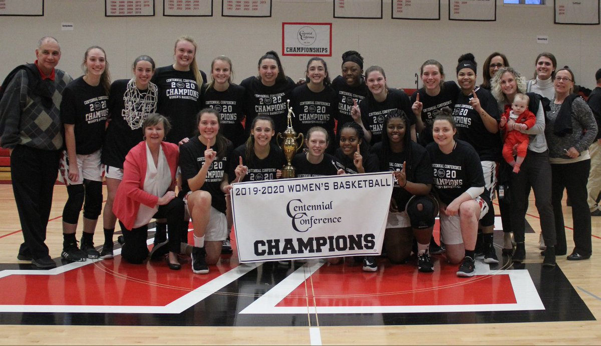 HCFords_Sports's tweet photo. how it started:                                           how it's going:

#d3hoops #CentConf https://t.co/CZ1DOKeSds