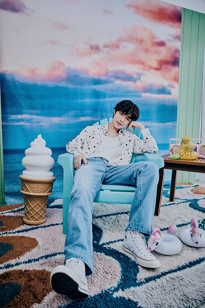 TXTIndiaFanbase's tweet photo. minisode1 : Blue Hour - Concept Photo AR Ver. - BEOMGYU (1)

#투모로우바이투게더 #TOMORROW_X_TOGETHER #TXT_BlueHour #minisode1 #BlueHour_AR 
https://t.co/sLLyhHElDJ