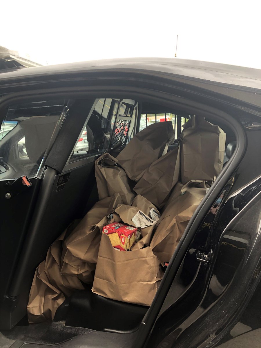 OPP_NER's tweet photo. #WestParrySoundOPP stuffed a cruiser at #Sobeys and #NoFrills on October 3rd in #ParrySound. Our generous community donated 1800lbs of food and $1200 in cash. #harvestsharefoodbank and the #OPP thank  you for making this a Happy Thanksgiving for so many. https://t.co/VkB7JjNuBf