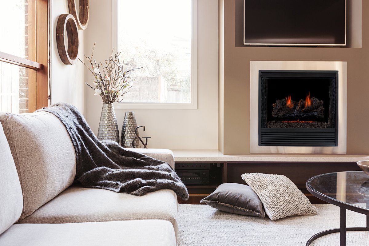 When the weather drops, the vent free gas logs come on. Add supplemental heat to your home today, click our link below.👇 🔥:bit.ly/2JJVRg6
