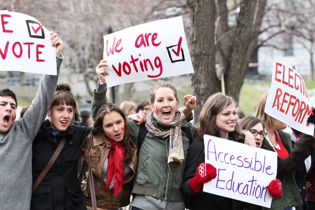 FSUPIAPP's tweet photo. Is it true that younger people are more politically engaged than older people? Hear the answer to this question in this wk's @WFSUmedia #AgingToday segment. Thank you to @FSUCOSS @FSUSociology Professor & Pepper Assoc. @DeanaRohlinger1 for the research. https://t.co/YgwulWRnbu https://t.co/OgiKsLBmtJ