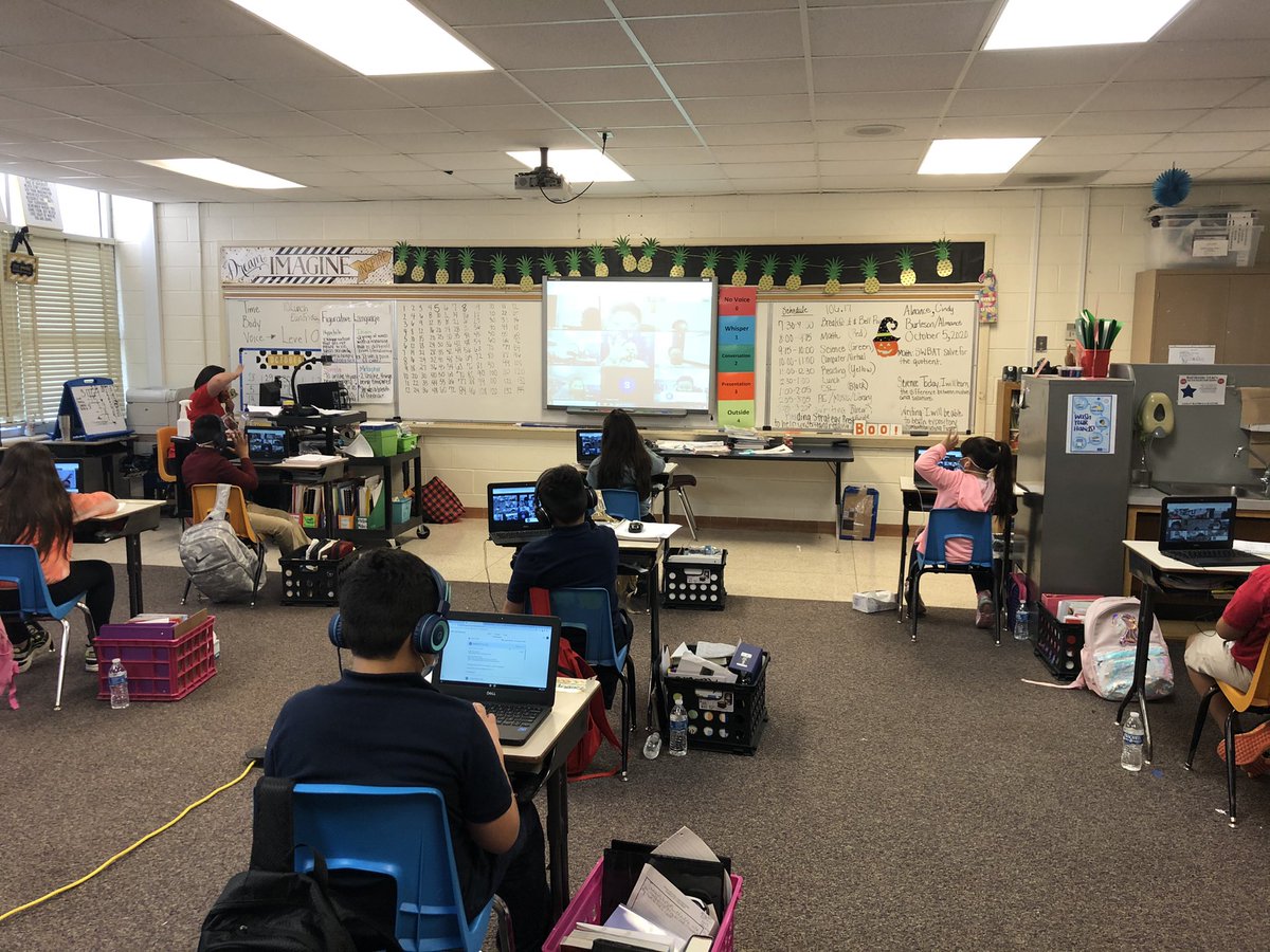 Checking for understanding in a face-to-face and virtual world; a teacher <a href="/BurlesonECISD/">Burleson Elementary</a> is working her magic!