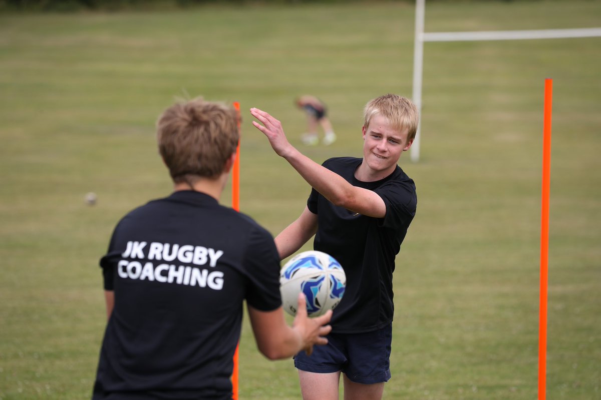 jkrugbycoaching's tweet image. October Half-Term 🏉 camp is fast approaching 🔜☑️.

All ages and abilities welcome. Maximum of 20 players per session. 

🚨 Book your places now 🚨 

@dw_age 
#funenvironment #trythings #skilldevelopment #playercentred #headsuprugby #letthemplay #jkrugbycoachingandmentoring