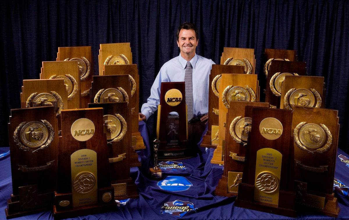 uncwomenssoccer's tweet photo. How it started               How it's going

2⃣0⃣ 𝙉𝙖𝙩𝙞𝙤𝙣𝙖𝙡 𝘾𝙝𝙖𝙢𝙥𝙞𝙤𝙣𝙨𝙝𝙞𝙥𝙨. 

+ 🏆🏆 𝙨𝙞𝙣𝙘𝙚 𝙩𝙝𝙞𝙨 𝙥𝙝𝙤𝙩𝙤 https://t.co/DhPqHoSa7X