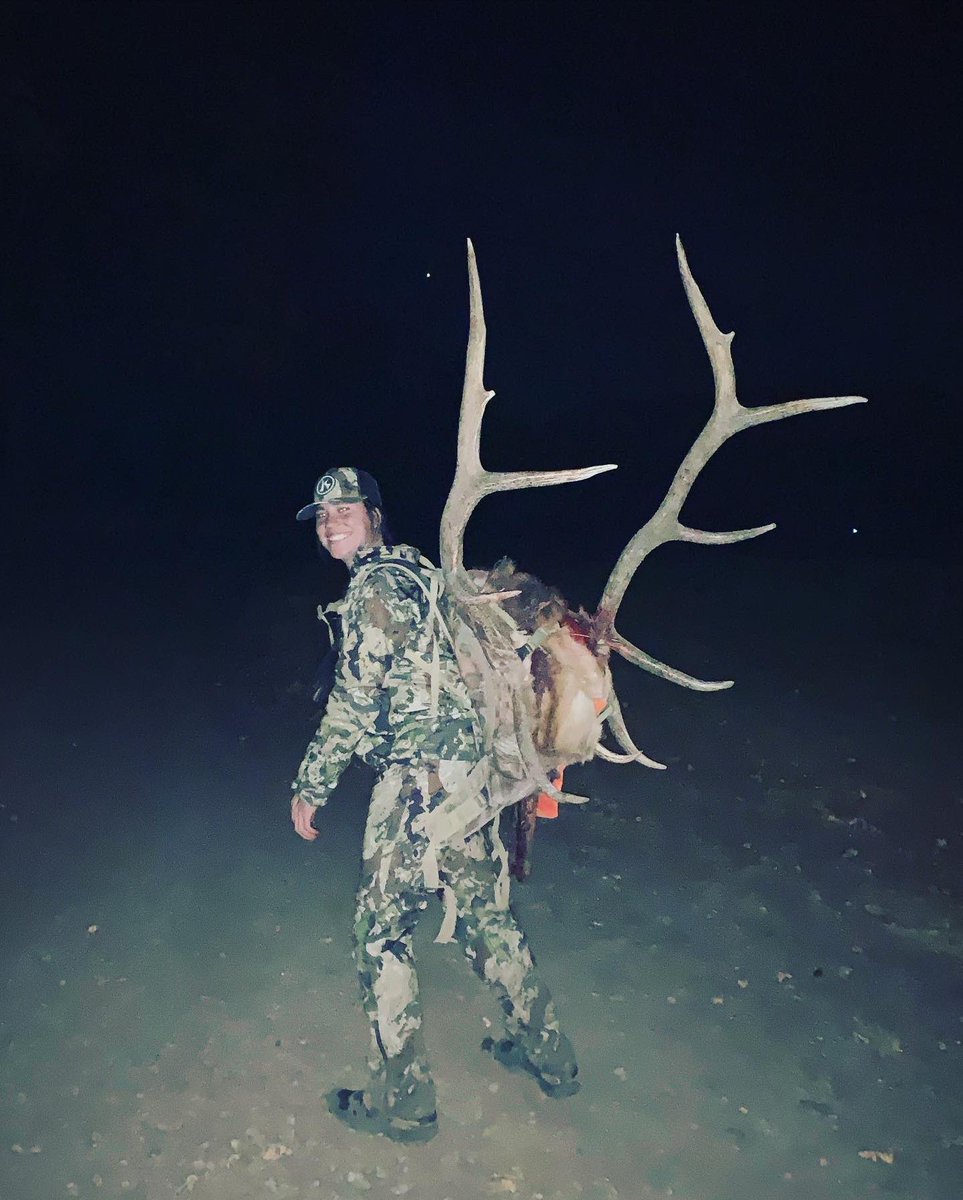 cheydowley's tweet photo. posted this everywhere else so why not here 🤷🏼‍♀️ such a fun hunt with the best people ❤️ https://t.co/SRA0sZAA3H