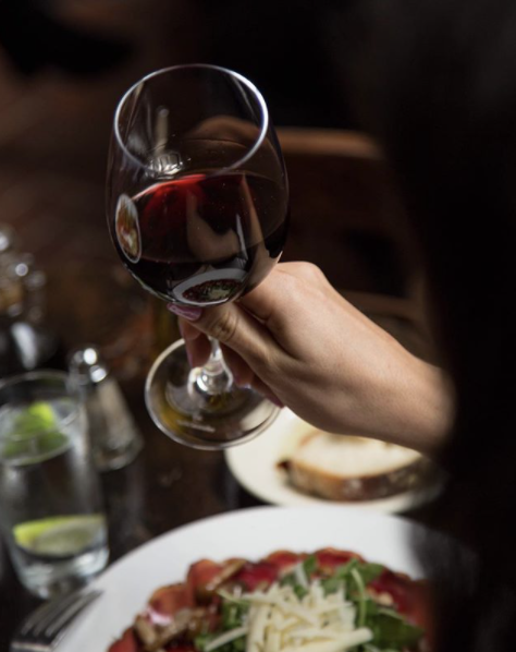 Wine Wednesday is in full effect 🍷