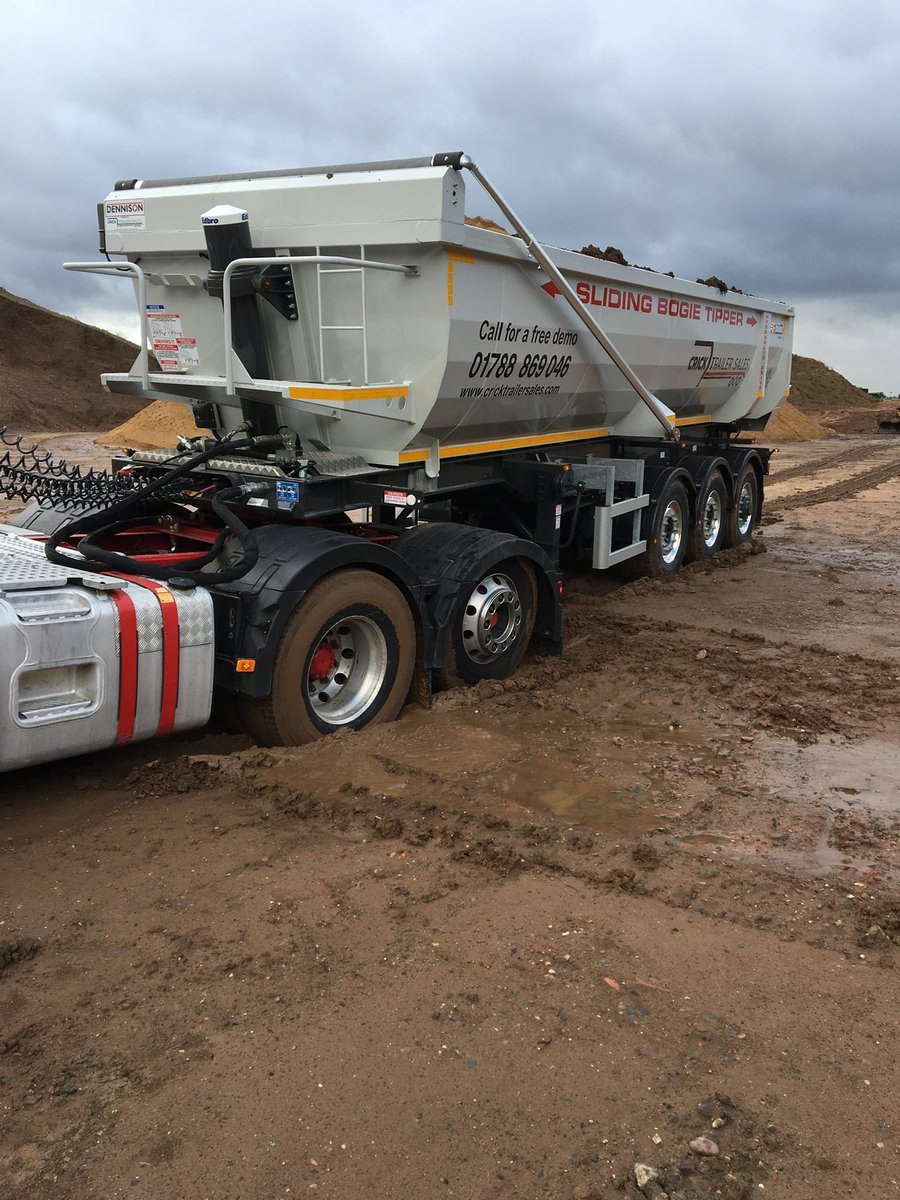 CrickTrailers's tweet photo. Our new demonstrator truck and Sliding bogie tipper trailer, all cleaned and ready to go after a day of playing in the mud yesterday testing its hydraulic drive axle on the trailer. A fantastic bit of kit and we’re looking forward to getting it out there for people to see! https://t.co/XdcJWE9ZxL