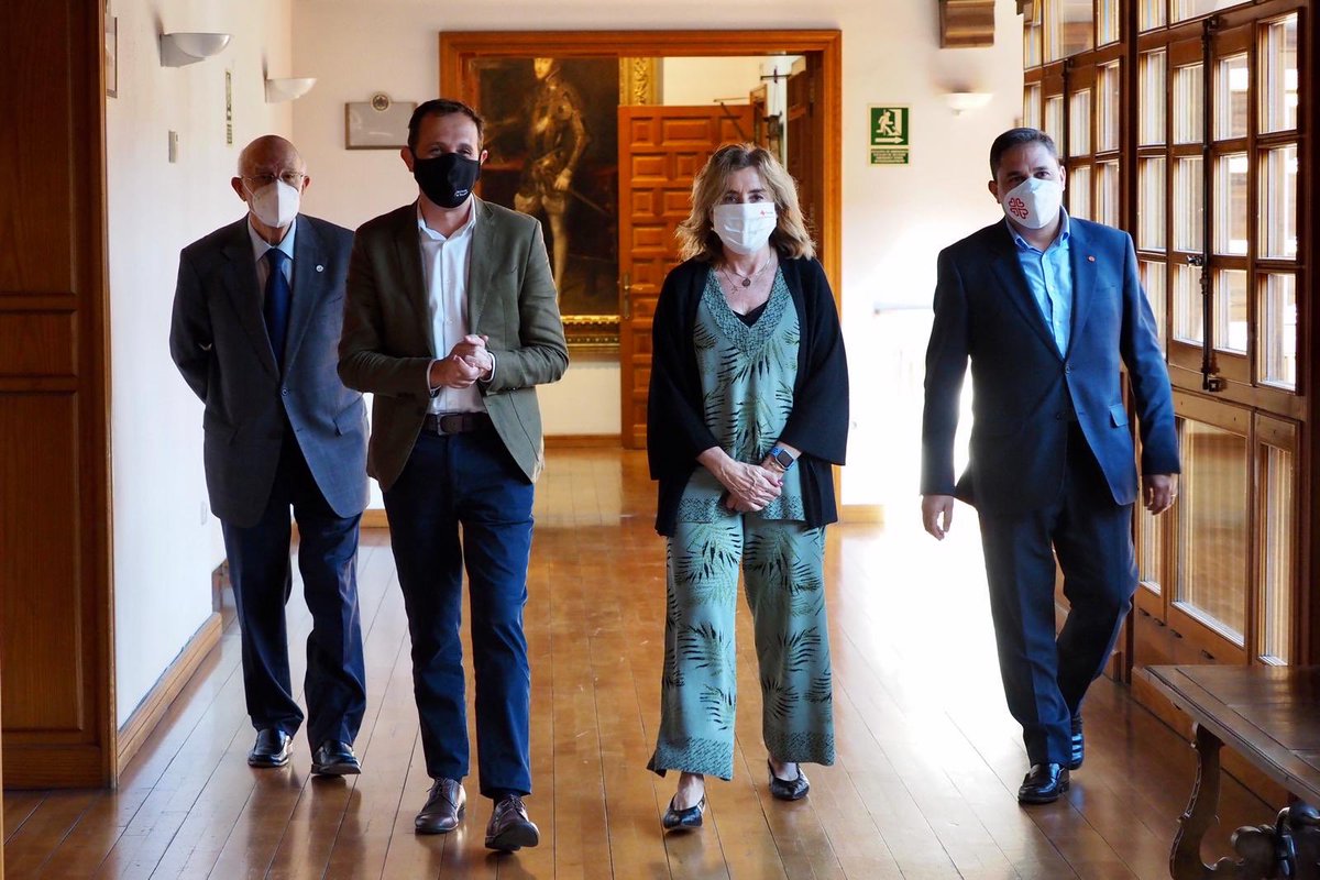 Cáritas Valladolid tweet media