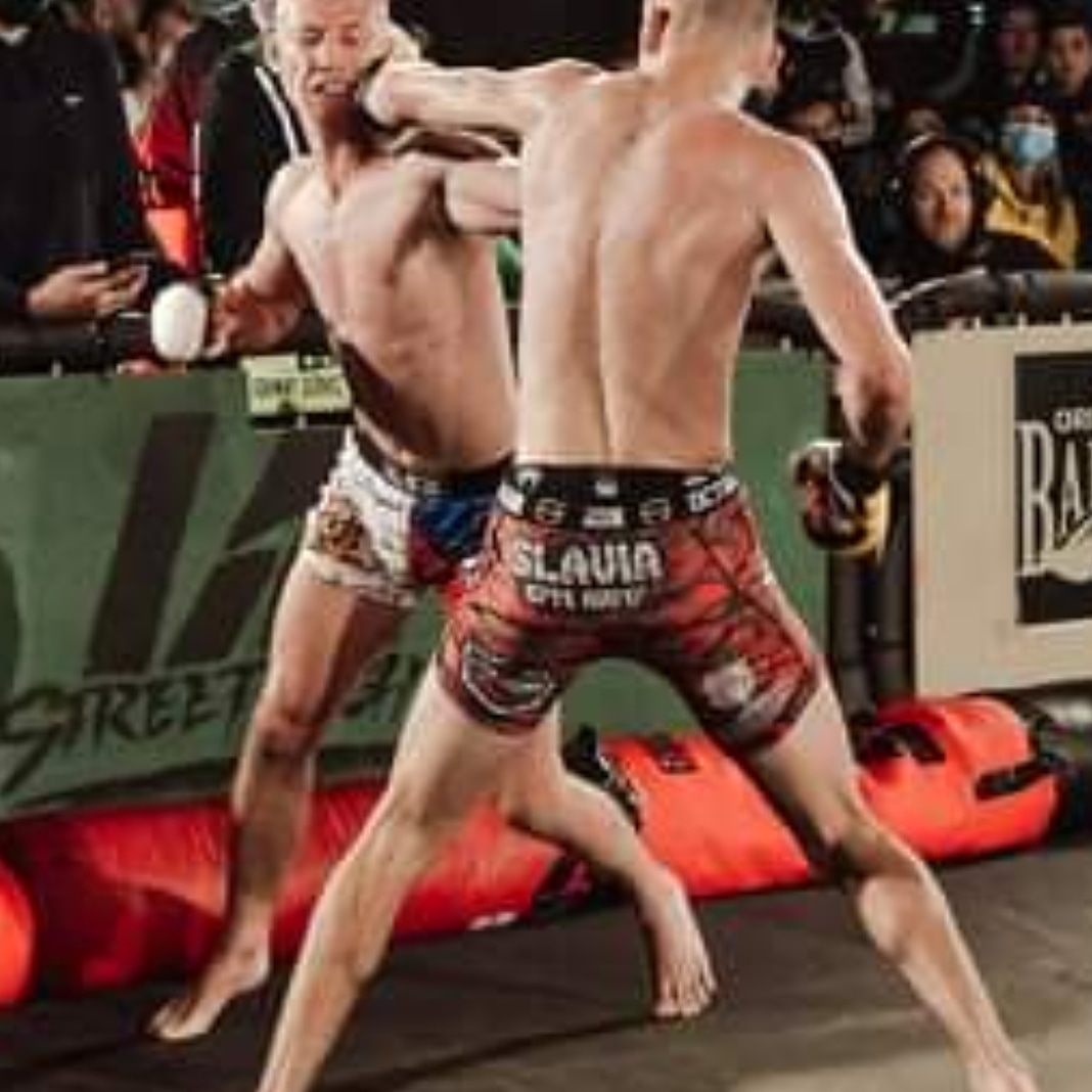 holecek_david's tweet photo. Děkujeme za tu šanci 👍👍
@MmaTomik
@petrpinoondrus @pala_ondrej @slavia_gym @tcbgym_official @iaf_fighter a ostatním ❤❤⚪💪
📷Veru Hejnová
#ravanell #edenstav #VelkotrzniceLipence #jakobybistro #quenya #fotoatelierhajek #greenspace #metgas #mdhlegal https://t.co/7EaW6DJmEI
