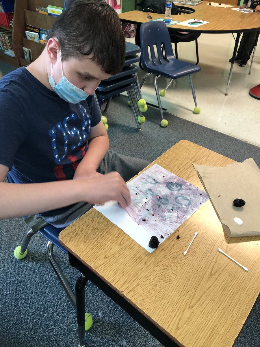 AMSwoolfolk's tweet photo. Chemical reaction success! https://t.co/YSJqfxwrmq