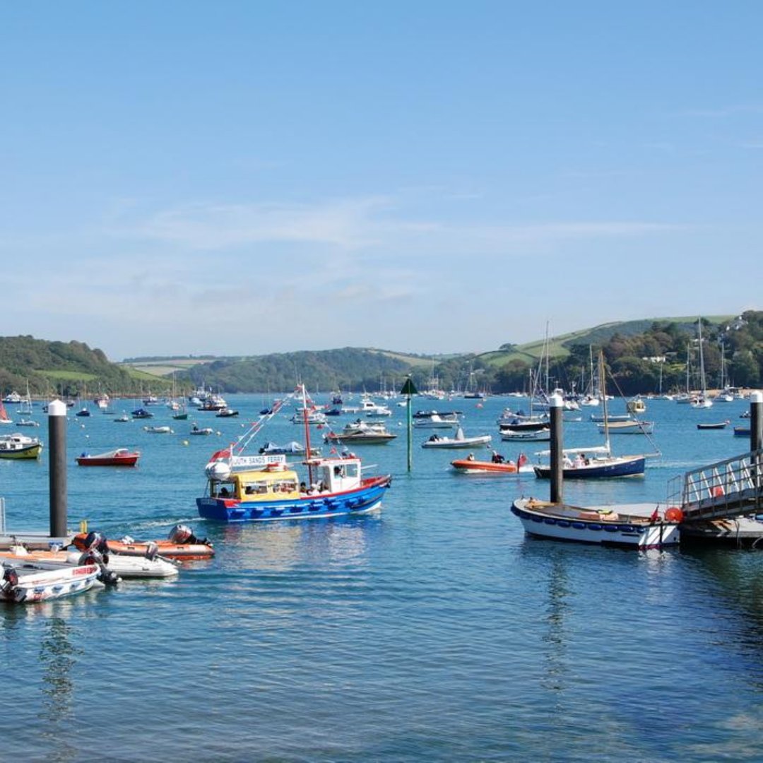 SalcombeTIC's tweet photo. Have you been on the South Sands Ferry this year? If not you should! It is a wonderful way to see Salcombe from the Water. https://t.co/W1IyKgYjI8