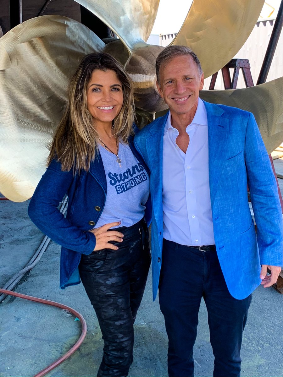 MindyStearns's tweet photo. Join @glennstearns and I today for a brand new episode of Grit Happens!! It’s been awhile and we’re catching up on Undercover Billionaire, Glenn’s upcoming @GrantCardone interview, the future of @UnderdogBBQ, and touching base on @KindLending! https://t.co/KdolPKzoDt