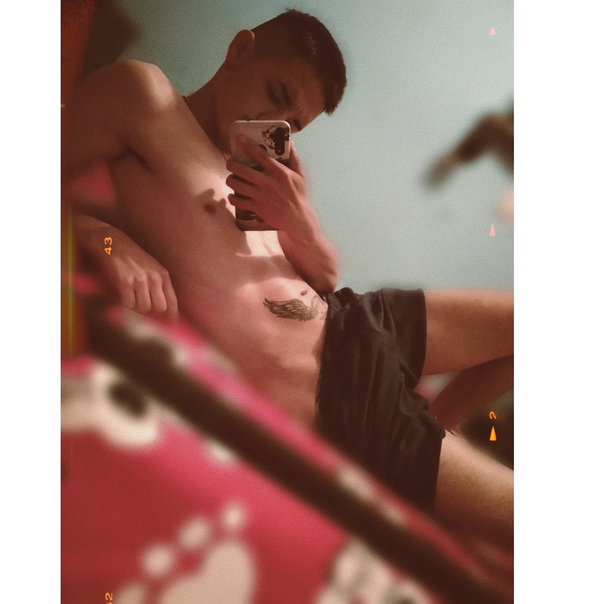 Dln_sa02's tweet photo. 👅👄🤤 https://t.co/cVZjvfLZYi