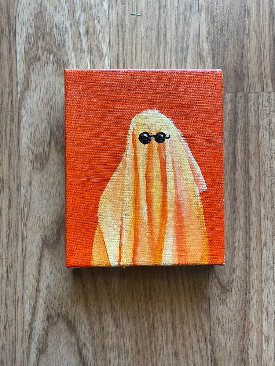 EmileeHarvey19's tweet photo. A new addition is up in my shop just in time for Halloween! Check it out yourself here: https://t.co/HZFRpz4lGB https://t.co/jh8G2dz9h3
