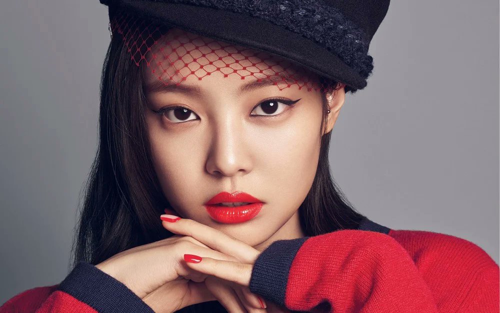 Jennie kim owning the color red : a very necessary thread