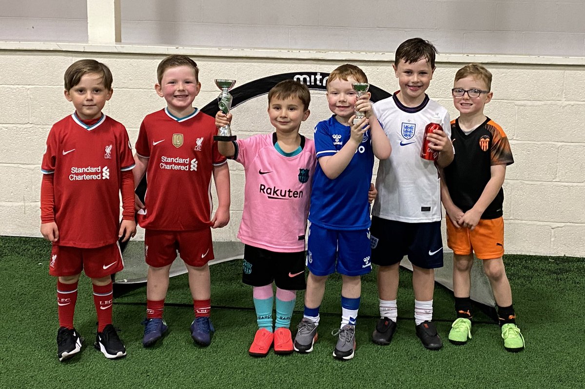 EvolutionJnrFC's tweet photo. The U6s loving life after a fun but tough session #future https://t.co/PoiS6FvQiK