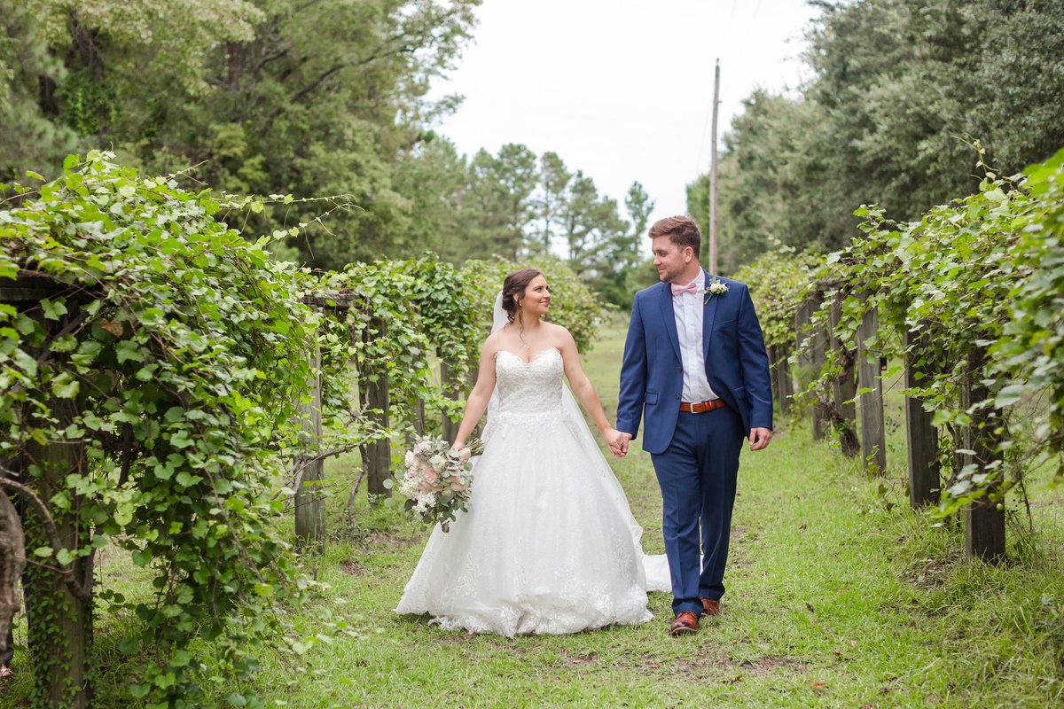 Taylor_Murray7's tweet photo. 10 years later we got married ❣️ https://t.co/pP5YQZftO2