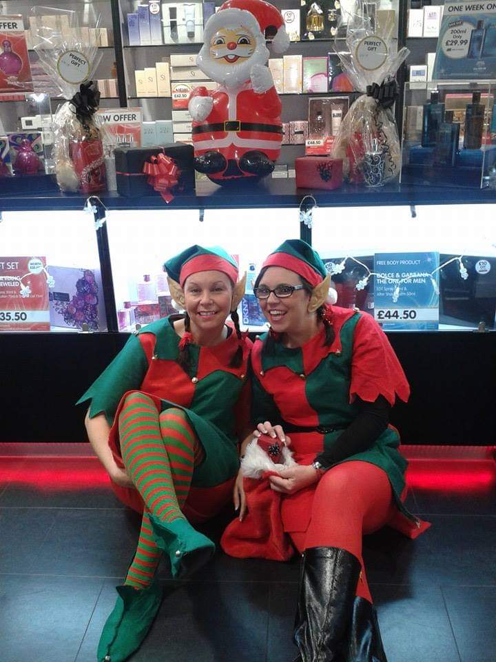 Nugglynikki's tweet photo. 8 years working together weve had lots of memories,good times and bad. It's going to be strange not working with you.I wish you all the love and luck for the next chapter if your life my work sister xx  @EmmaEmma3de @TPSPeople https://t.co/BD8Epxz17r