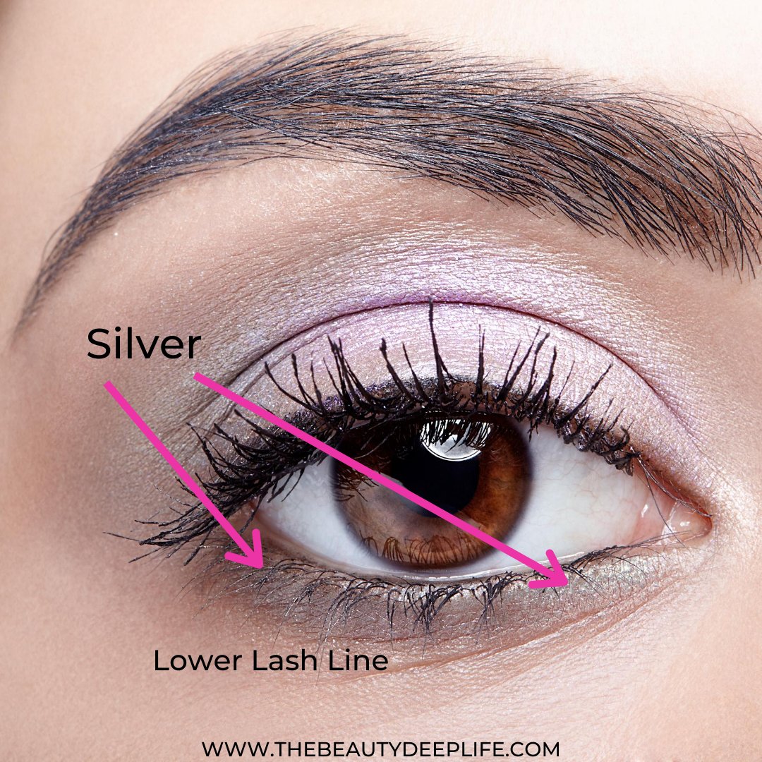 BeautyDeepLife's tweet image. Shimmery Eyeshadow Look With Step By Step Eye Makeup Tips #eyemakeuptipsforbeginners #stepbystepmakeup #eyemakeup #eyeshadowlooks