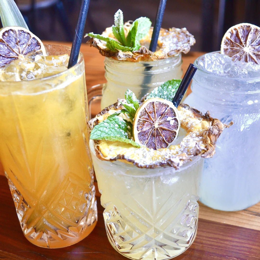 Simple yet creative caption about Happy Hour

£5 Cocktails // 5-7 // Tuesday - Friday 

#kelseyhouse #happyhour #beckenham #cocktail #cocktails