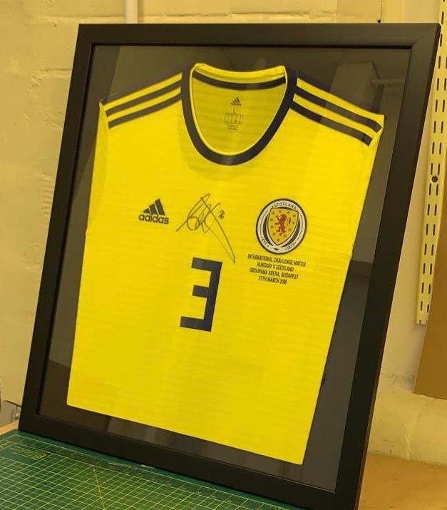 Eventually got this framed! Love it! <a href="/andrewrobertso5/">Andrew Robertson</a> #legend