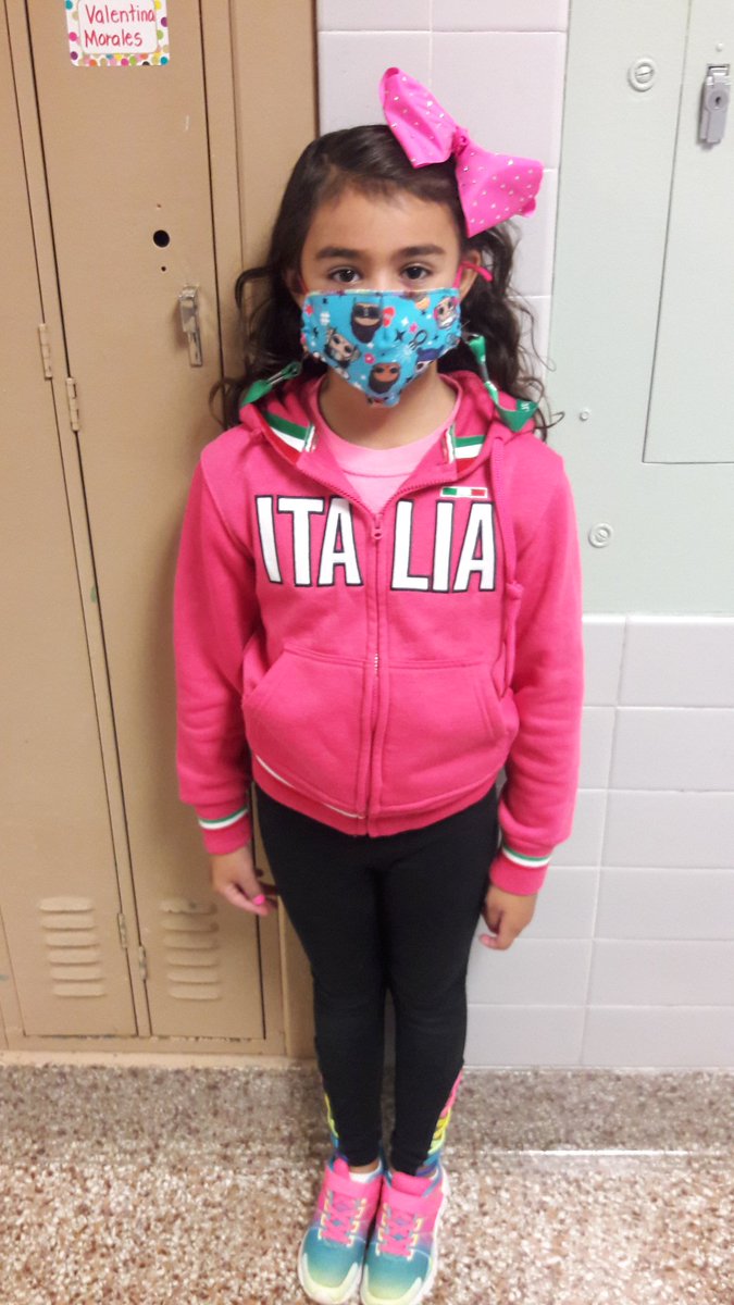 We came together as a Daler community to wear pink today for Breast Cancer Awareness Month.