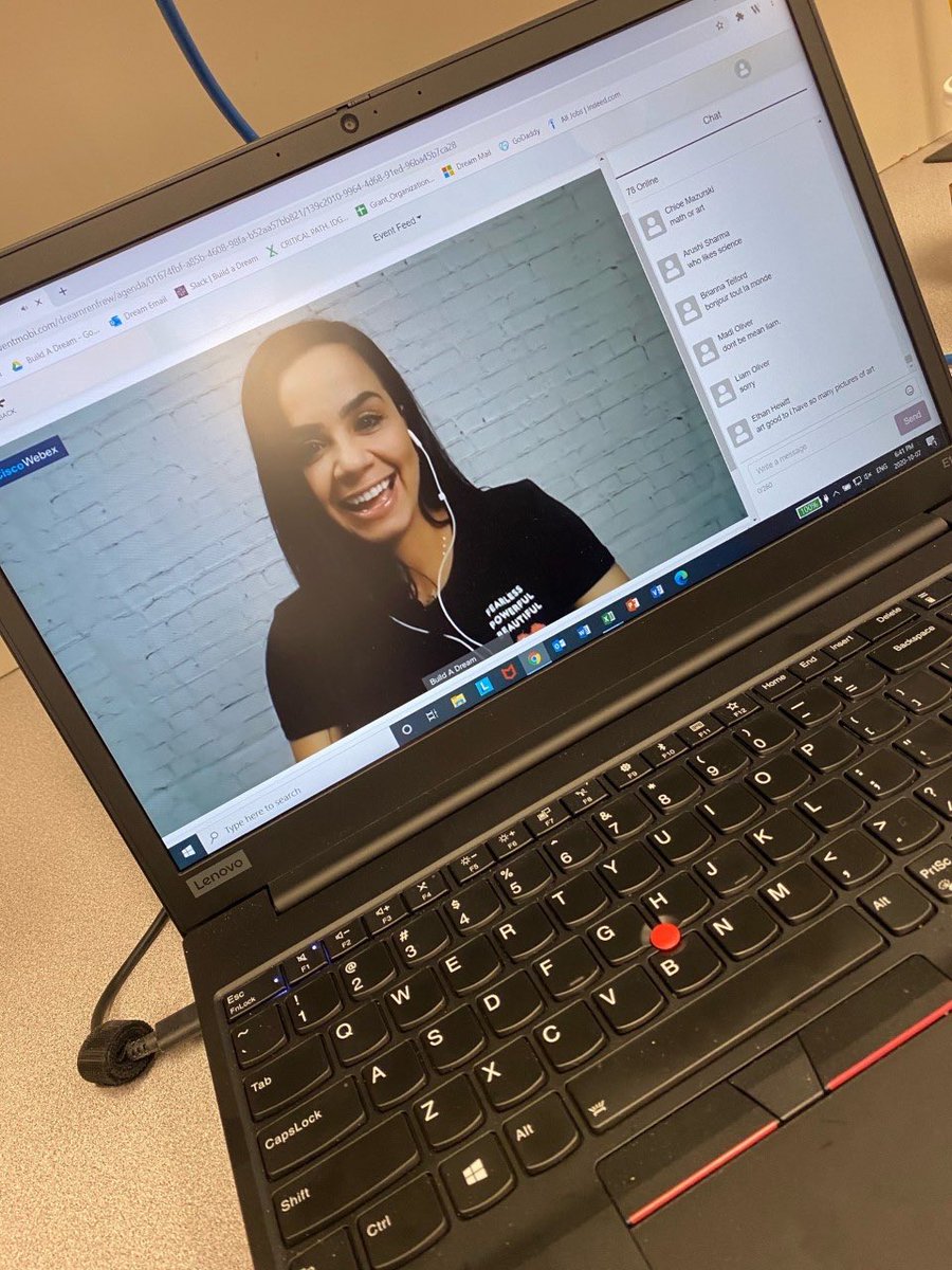 I’m the happiest when I’m inspiring young women to believe in the power of their Dreams ✨💫 I miss watching their eyes light up but our virtual #careerdiscovery event is the next best thing! #yesshecan 👏🏽🙌🏽 @Build_ADream