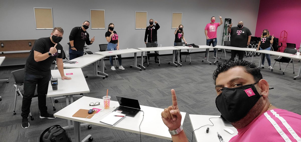 Had an awesome round table with <a href="/EddiePryor7/">Eddie Pryor</a> and some our awesome MEs.... Thank you all. #TeamTHRIVE