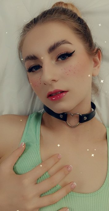 Viki. Tinyviki #ChaturbateHalloween https://t.co/i5MO5YiFiI<a href="/tag/chaturbatehalloween"class="tags">#ChaturbateHalloween</a>