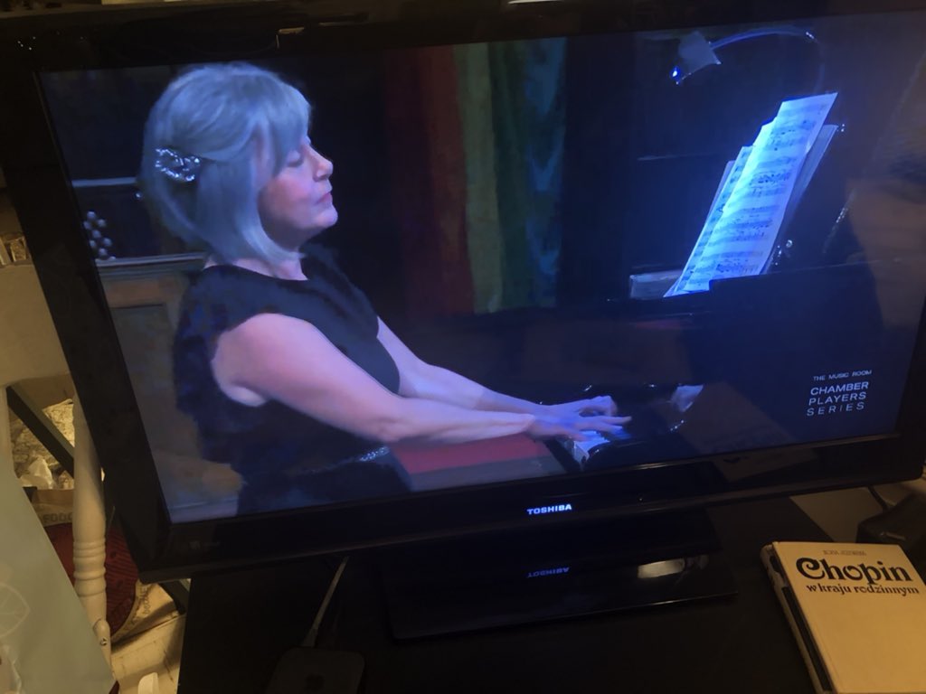 ClasConcertsNS's tweet photo. Congrats to @TMRHFX and @saintandrewshfx - one of the first live #ClassicalMusic concerts in Halifax with pianist Jennifer King &amp; soprano Betty Allison. @CBCNS  @infomorning @Louise_CBC @cmcnational #COVID19NS @SAMartsmgmt @CanadaCouncil @artsnovascotia @CBCclassical @SymphonyNS https://t.co/Flfu9TCrnT
