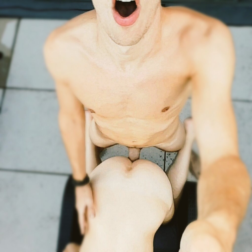 Join us on https://t.co/MXuUyCw9Am ???
@purelygayporn @_shoutoutboyz @GayboysWorld @JacksGayPorn https://t
