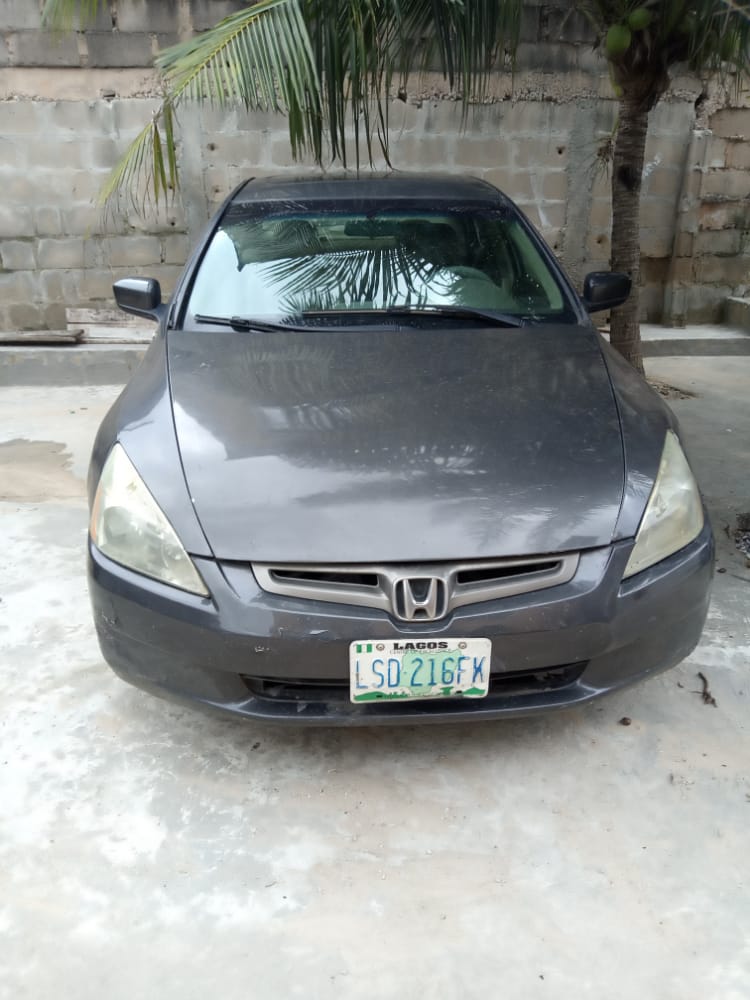 Obas_autos's tweet image. Naija used
Honda accord 2003.
Engine and gear in good working condition.
Ac needs to be worked on .
Location:- ketu ikosi, Lagos 
550k give away price.
Call/WhatsApp:- 07036099899
@Yettonia @Autorush2 @PELSAUTOS