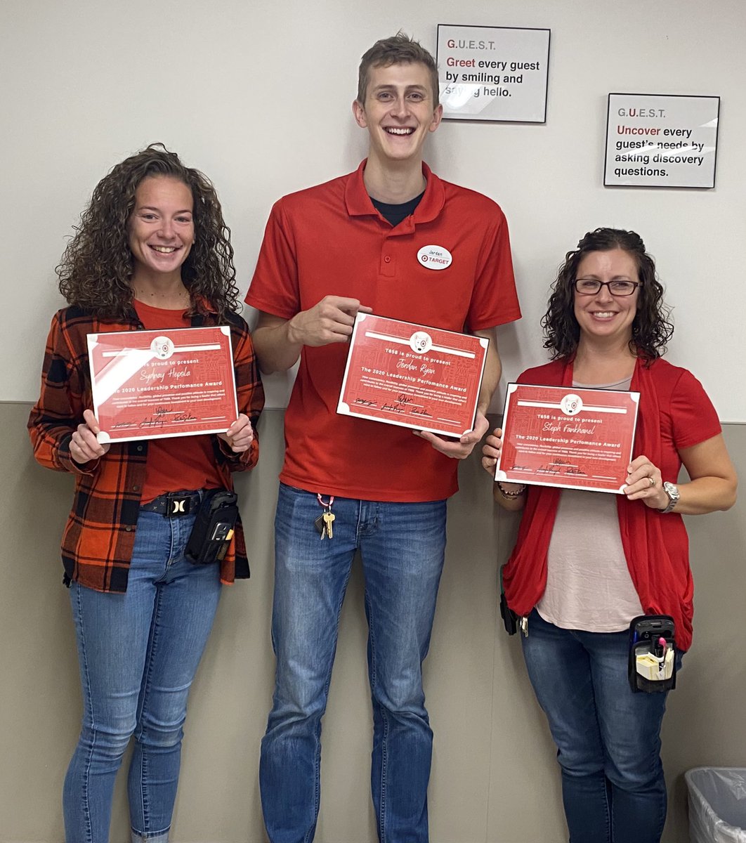 Congratulations to our 2020 Leader Performance Award winners <a href="/HepolaSydnay/">Sydnay Hepola</a>, Jordan and Steph!! We are so grateful for all you do for #T658 and our Moorhead guests!   🎯❤️🥳 <a href="/658Bullseye/">Jenny From The 658</a> @jenscheett <a href="/paulakT0658/">Paula Kava</a>
