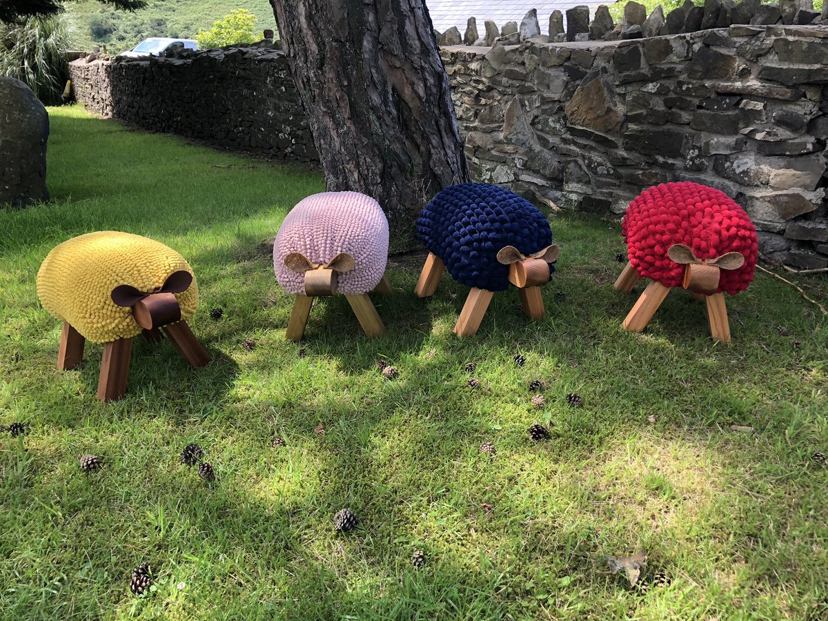 FarmFootstools's tweet photo. 🎄🎅🏼It’s competition time with our new launch, so if you’d like to be the lucky winner of a sheep/bull footstool of your choice - please follow, retweet and tag 3 friends to be entered into our draw. Winner will be announced on 1st November. THE PERFECT CHRISTMAS PRESENT!!!🎅🏼🎁🎄 https://t.co/1LZTqKib2F