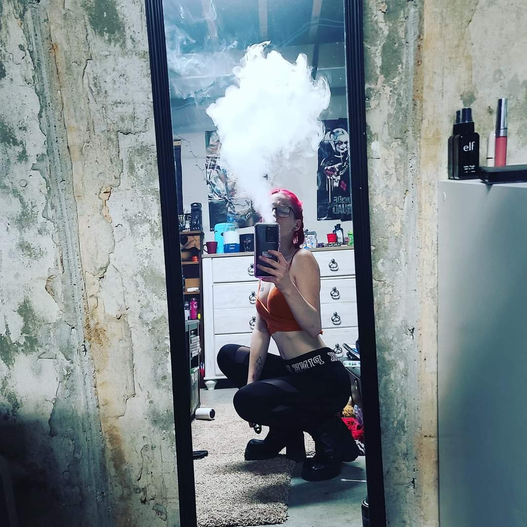 DemonQu68626008's tweet image. On my way to getting out there. #modelhelp #selfmotivation #vapelife