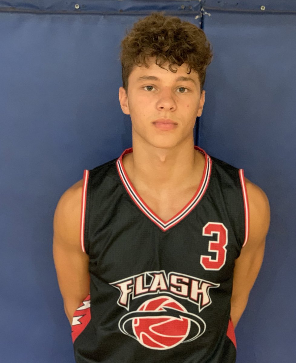 Congratulations to JP Dockey and Steve Antuono for being named to the pre-season top 50 list for the class of 2022. Keep grinding boys!💪🏀⚡️