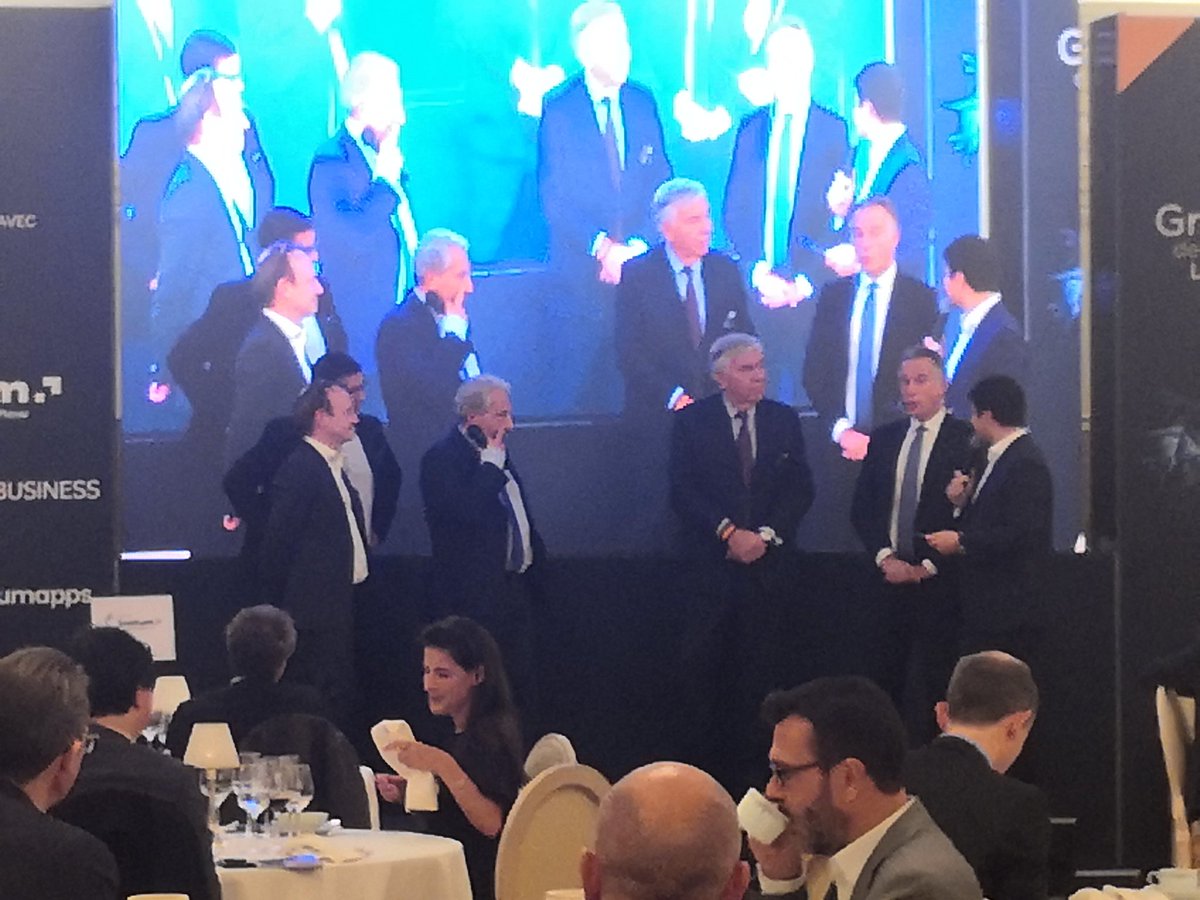 inetum_fra's tweet image. 🏅 Clap de fin des #GPAD avec la remise du prix du projet de l’année, voté ce soir en direct.

👏 Félicitations à @LectraOfficial vainqueur toutes catégories !