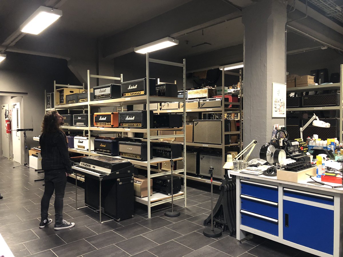 Day 6
Fab a délivré ses parties. Simple, rapide, pro, sympa.