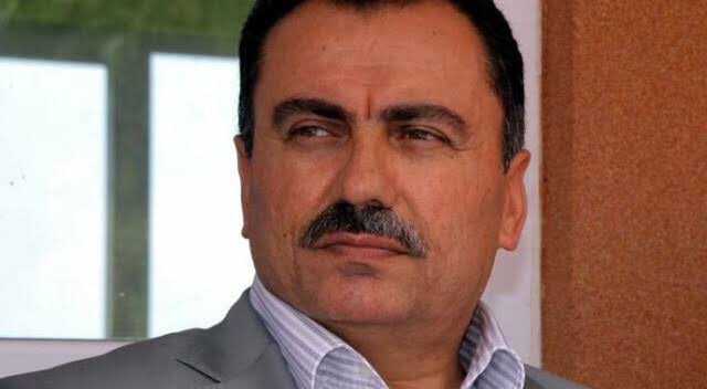 "Sen, Enver Paşa talihli bir adamsın. Siyasetin her dar geçidinde, her netameli süreçte senin hissene mutlaka bir Bardız geçidi düşer.” 

Y.Ağıralioğlu (Muhsin Yazıcıoğlu’na..)