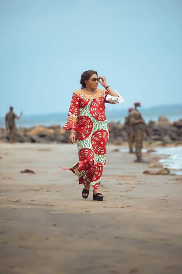 DBenteke's tweet photo. PENDANT SON SÉJOUR À MOANDA DANS LE KONGO CENTRAL APRÉS SES RÉUNIONS , LA FIRST LADY MAMAN @DeniseNyakeru A VISITÉ CE LIEU MERVEILLEUX ET PAISIBLE.

UN LIEU TOURISTIQUE DIGNE DU NOM 😍😍🇨🇩 https://t.co/2WzisaThu4