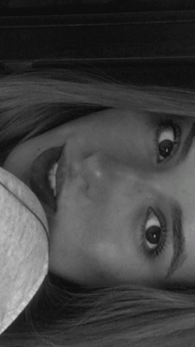 Apaguei sem querer kkkk