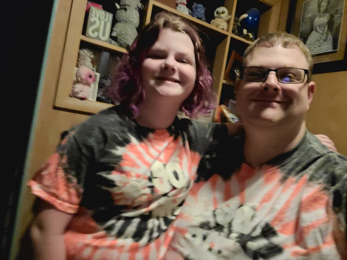 AltEd4life's tweet photo. Em and I were twins today. #DBA4Em #bekind https://t.co/CRRWZYEzdj