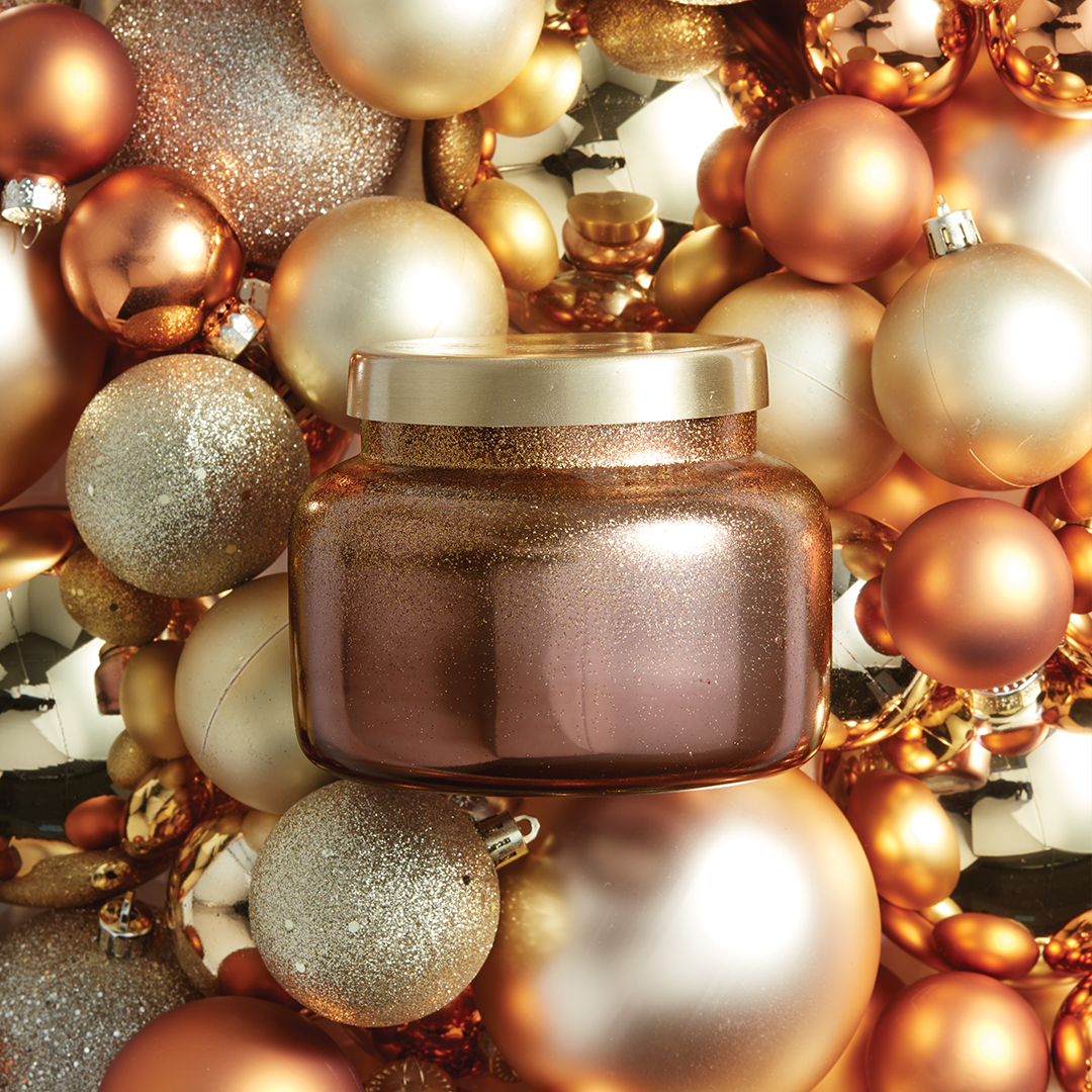 Introducing the candle you never knew you needed! Tinsel &amp; Spice!✨ A bronzed berry finish with notes of juniper berry, cinnamon and a twist of orange mandarin, vanilla and forest woods. It embodies the spirit of the holidays in fragrance and in style!✨