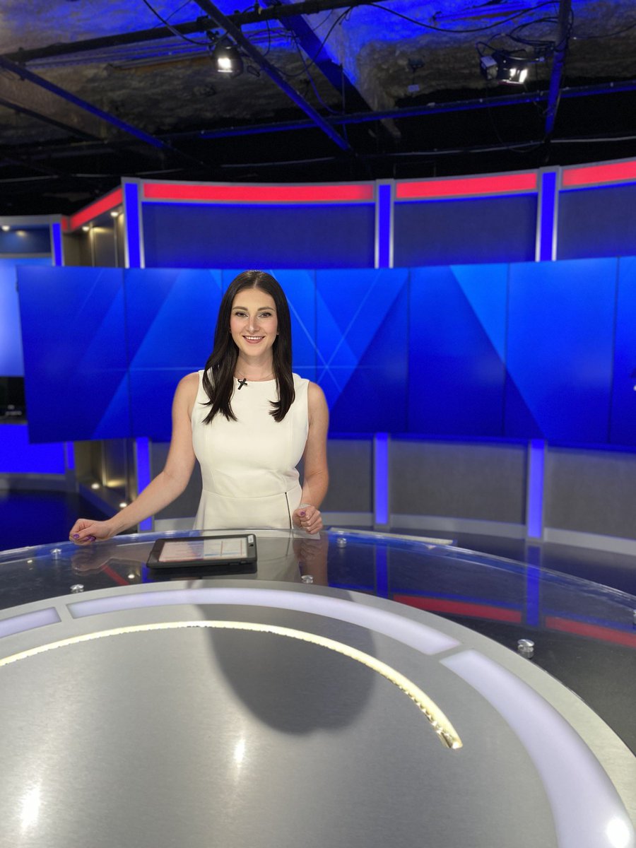 JamieWeissKMBC's tweet photo. Saw this trend and had to hop on: Where it started v. How it’s going 🤩 #JournalismMatters #MHS1 @4029news https://t.co/ZWWLLk0vtn