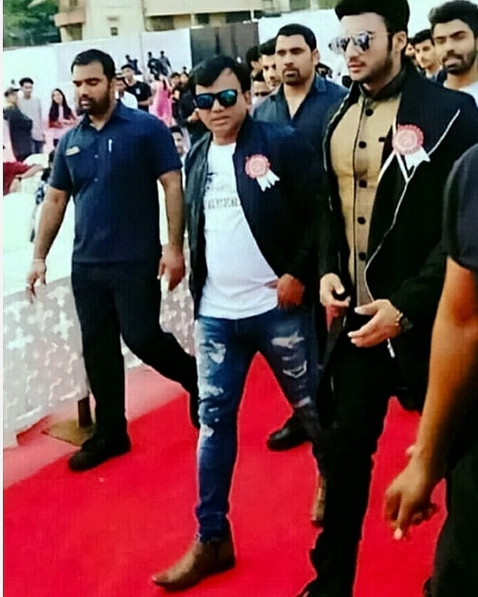 The world was like a huge red carpet out ahead of me to be walked on. And it stretched on and on, no end. #DONCINEMA #DonAlwaysOn #MEHMOODALI #PENNCAMERA