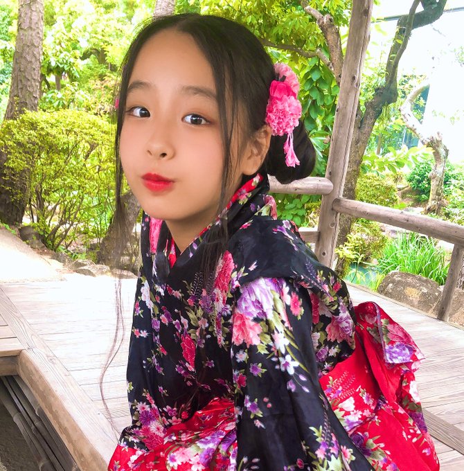 Twitterのコスプレ画像16