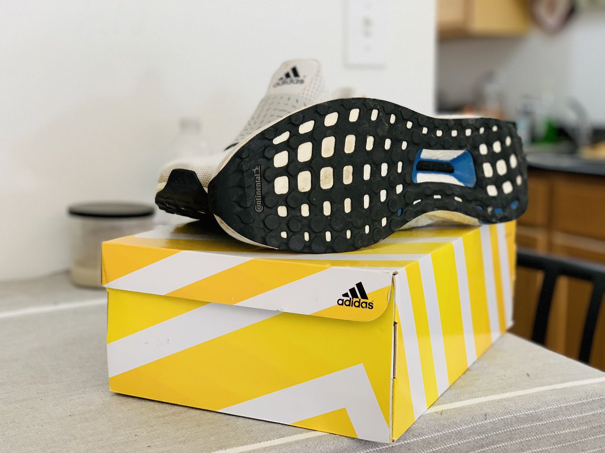 BigGuysNeedHugs's tweet photo. Wood wood UB
Size W15 M13.5
8/10 condition with box 
$400 shipped https://t.co/PbTgJb7zn7